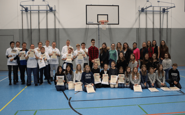 Ehrung Junger Sportler und Musiker der Gemeinde Pastetten
