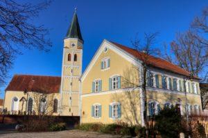 Kirche Pastetten und Pfarrhof